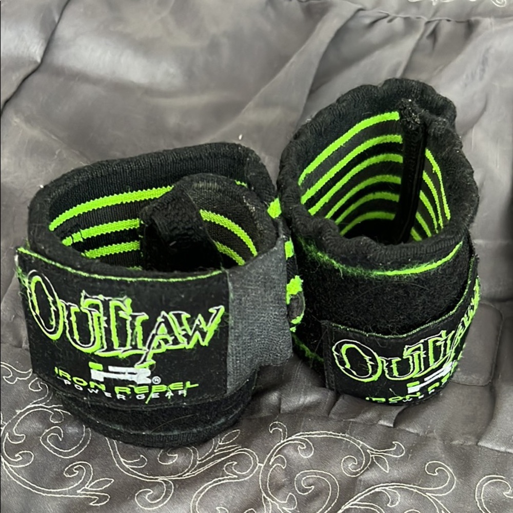 Weightlifting Wrist Strap